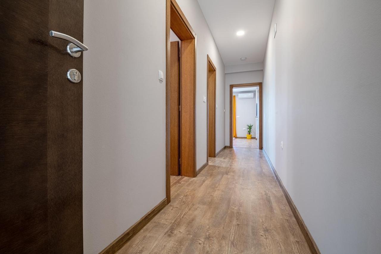 Apartments Leona Neum Exterior foto