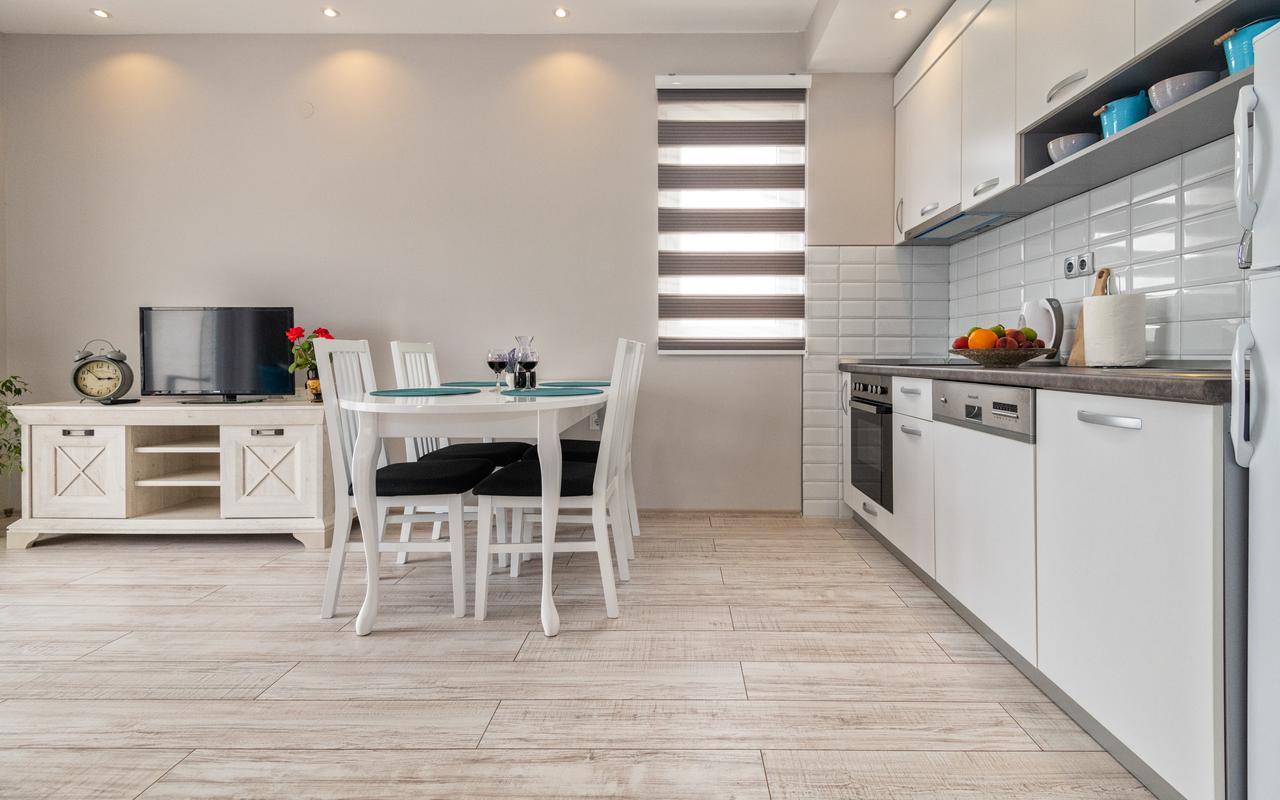 Apartments Leona Neum Exterior foto
